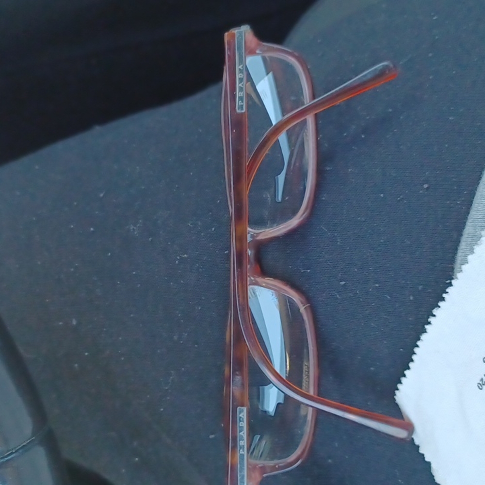 Prada glasses - Picture 6 of 6